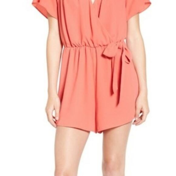 Leith Short Sleeved Romper Coral Size Medium - Picture 5 of 11